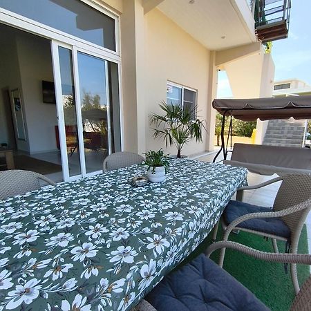 Spacious Beach House Theologos エクステリア 写真