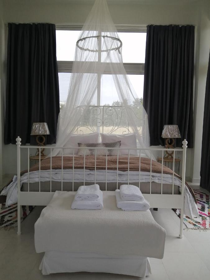 Spacious Beach House Theologos エクステリア 写真