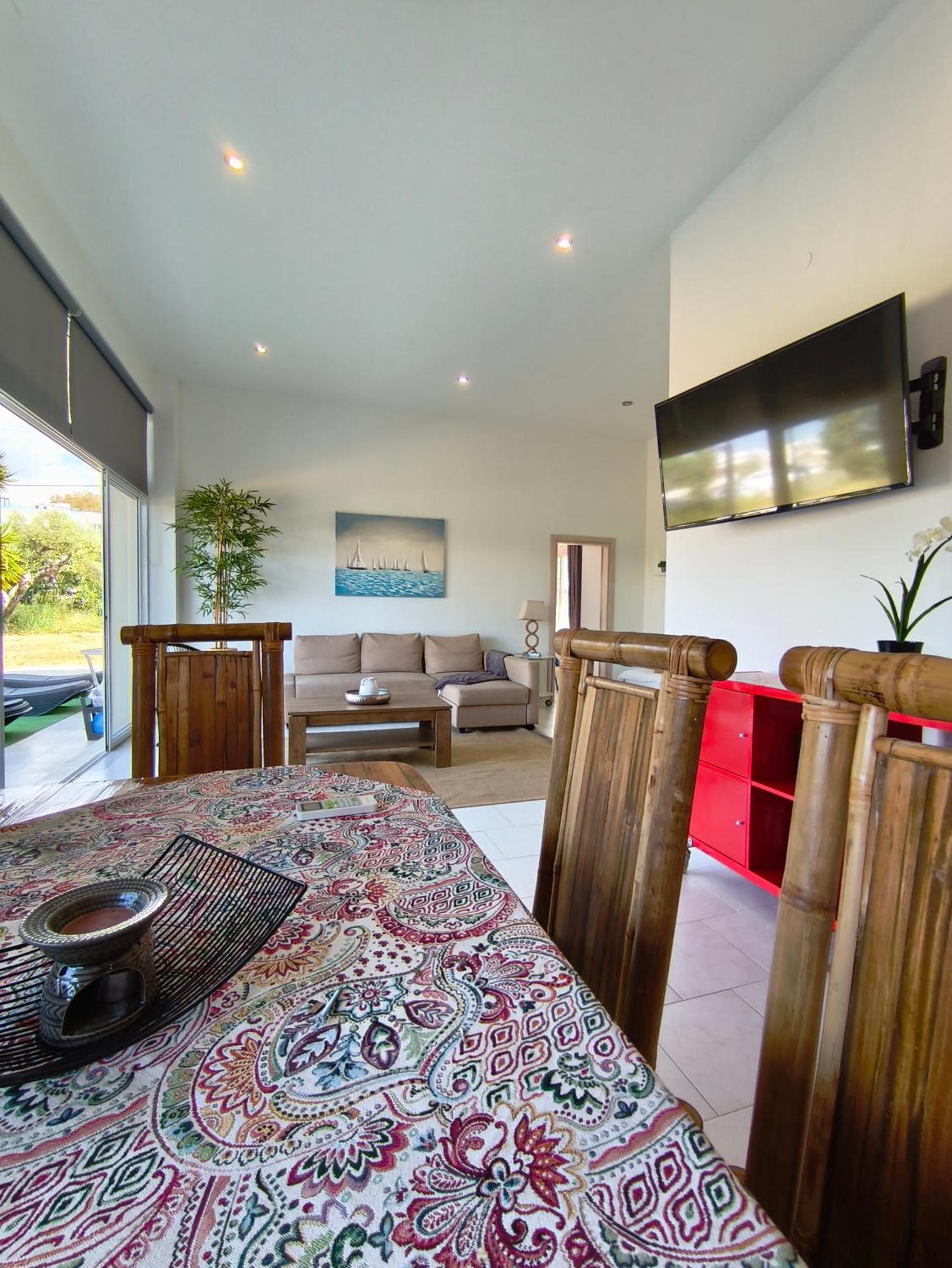 Spacious Beach House Theologos エクステリア 写真